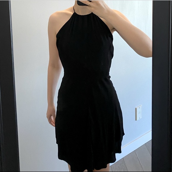 Aritzia Dresses & Skirts - Aritzia Wilfred Halter Neck Backless Dress